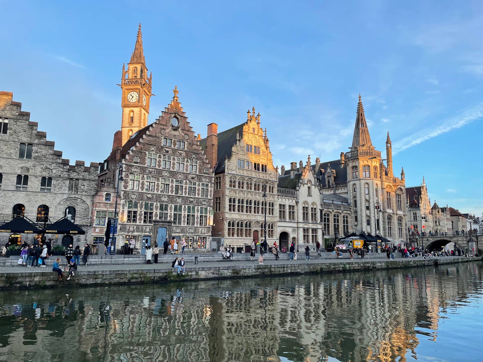 Riverside Cafes and Restaurants