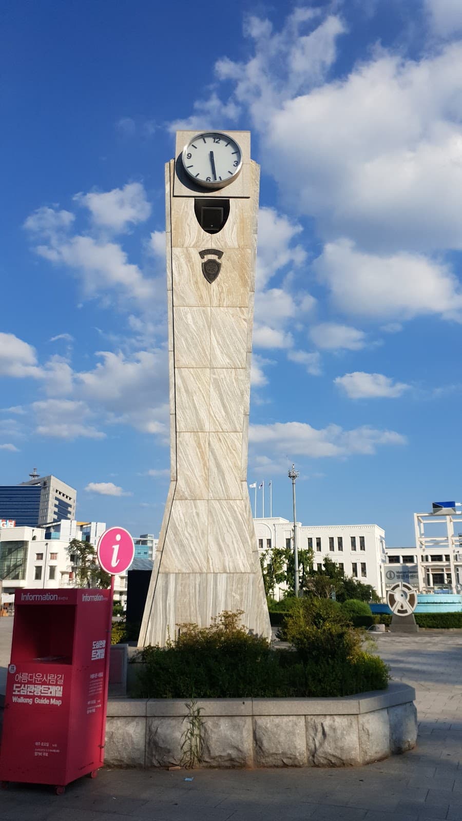 May 18 Democracy Square - Image 1