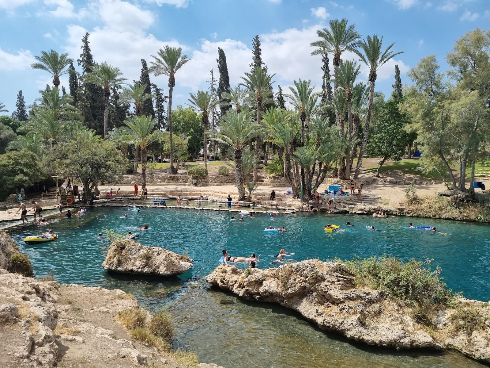Park HaMa'ayanot - Image 1