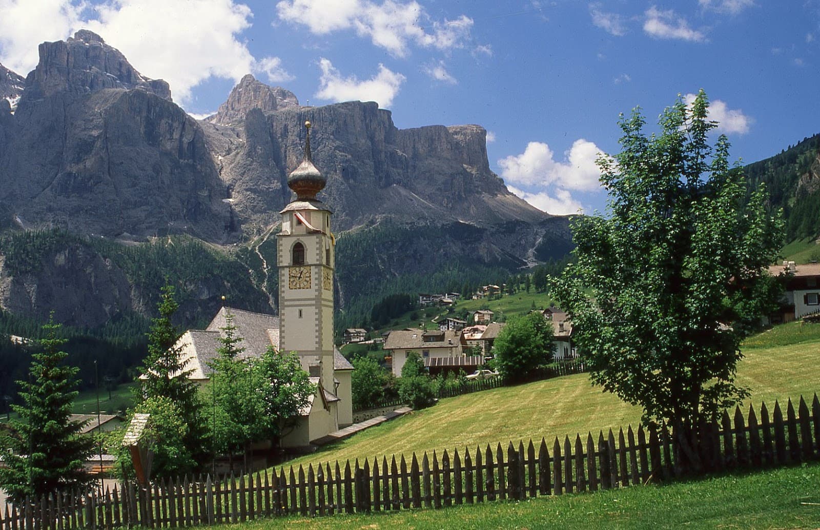 Colfosco (Calfosch) - Image 1