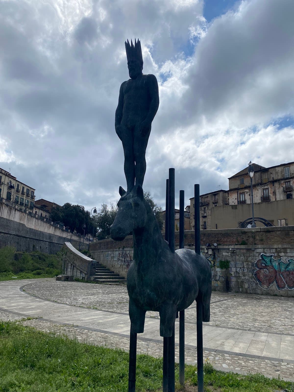 Monument to Alaric I - Image 1