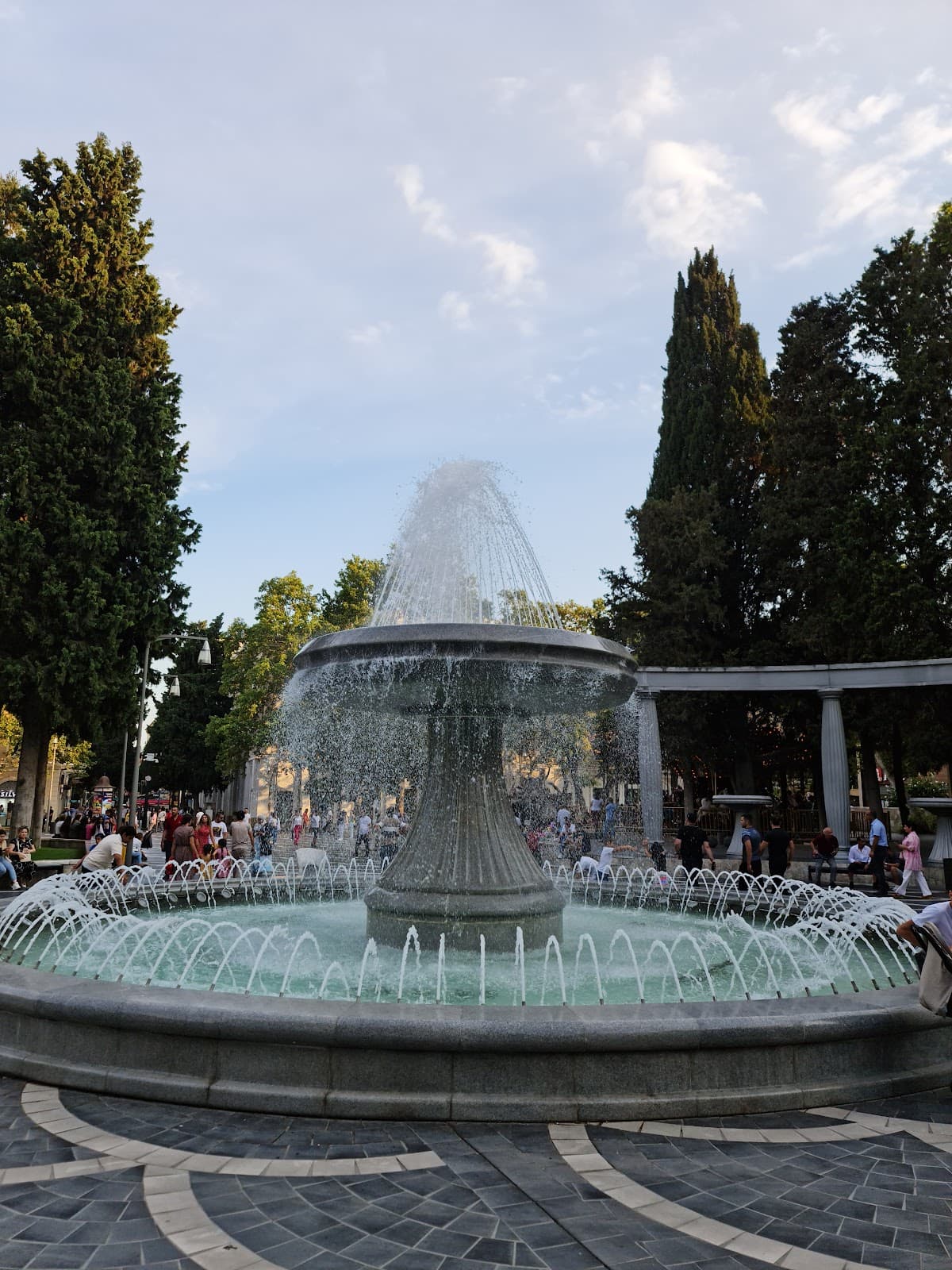 Fountains Square - Image 1