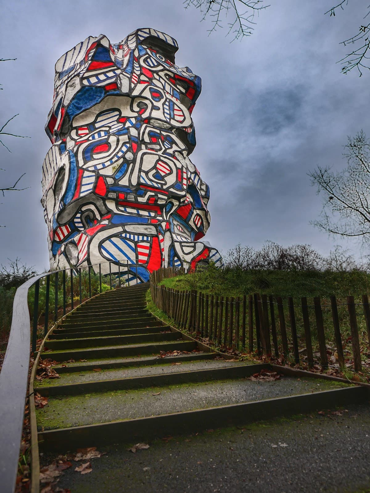 Tour aux Figures (Île Saint-Germain) - Image 1