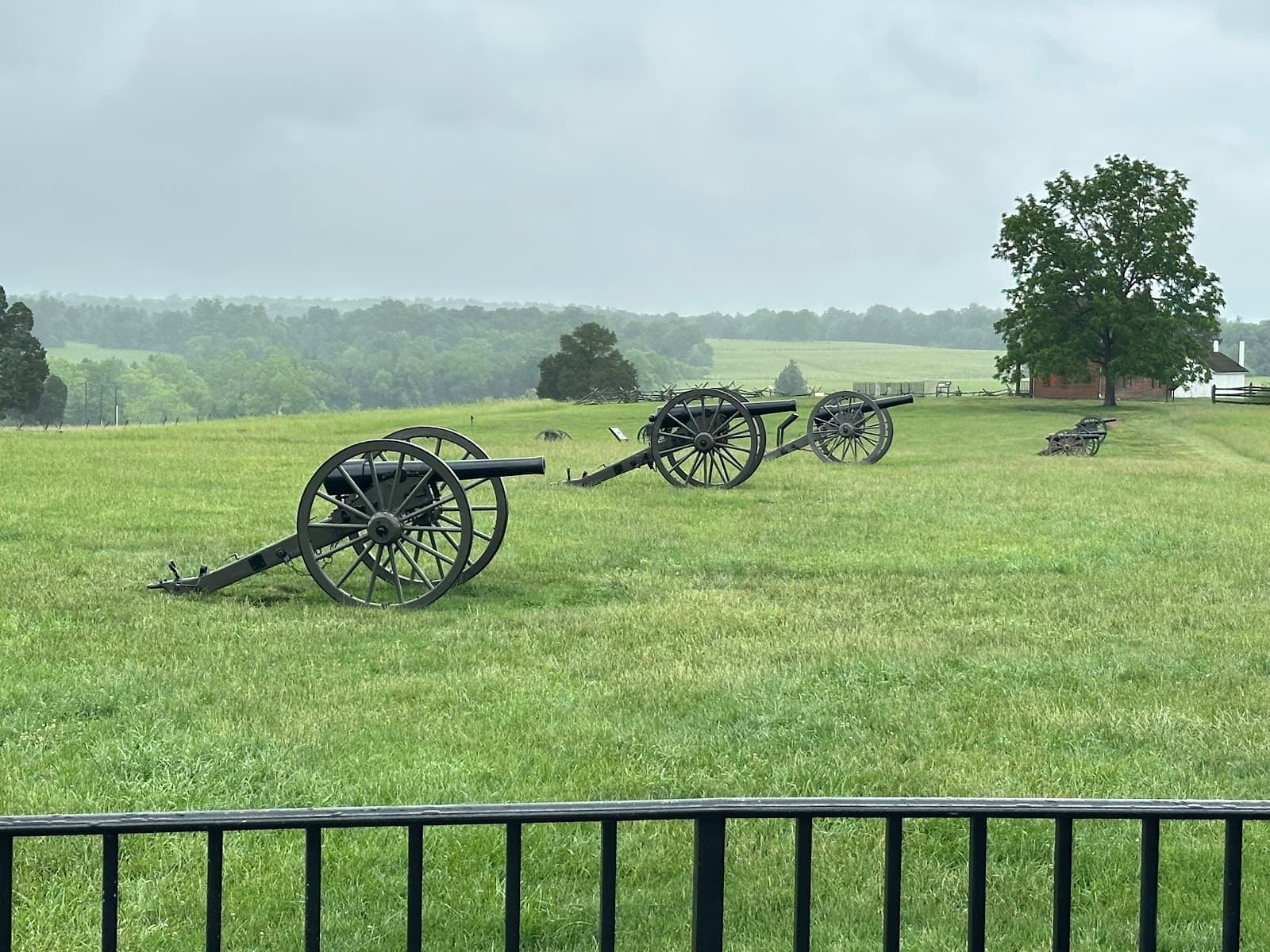 Manassas National Cemetery - Image 1