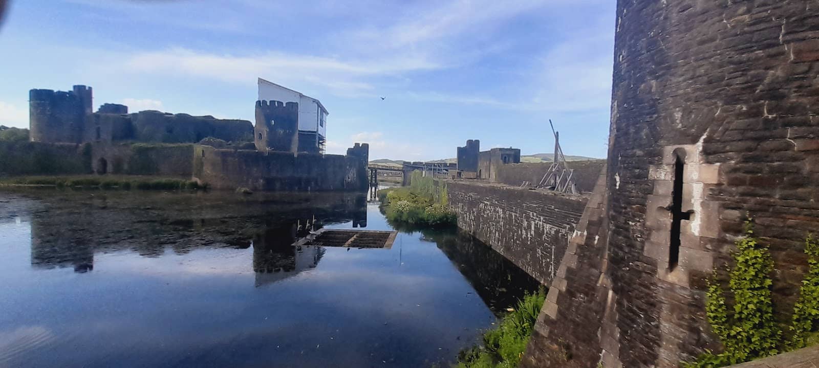 FFos Caerffili