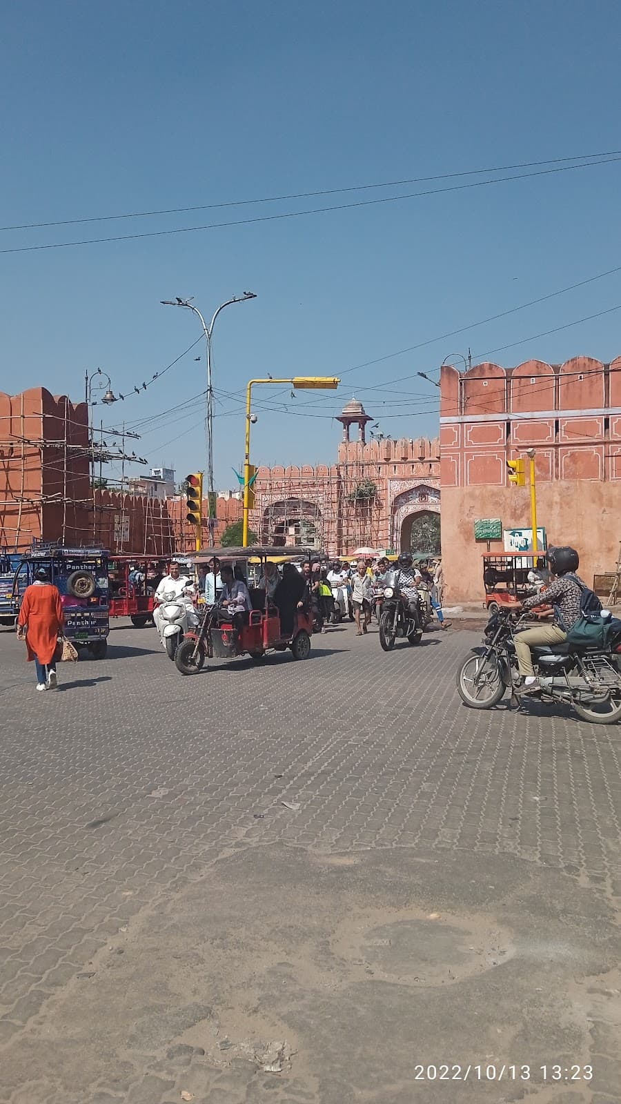 Ghat Gate - Image 1