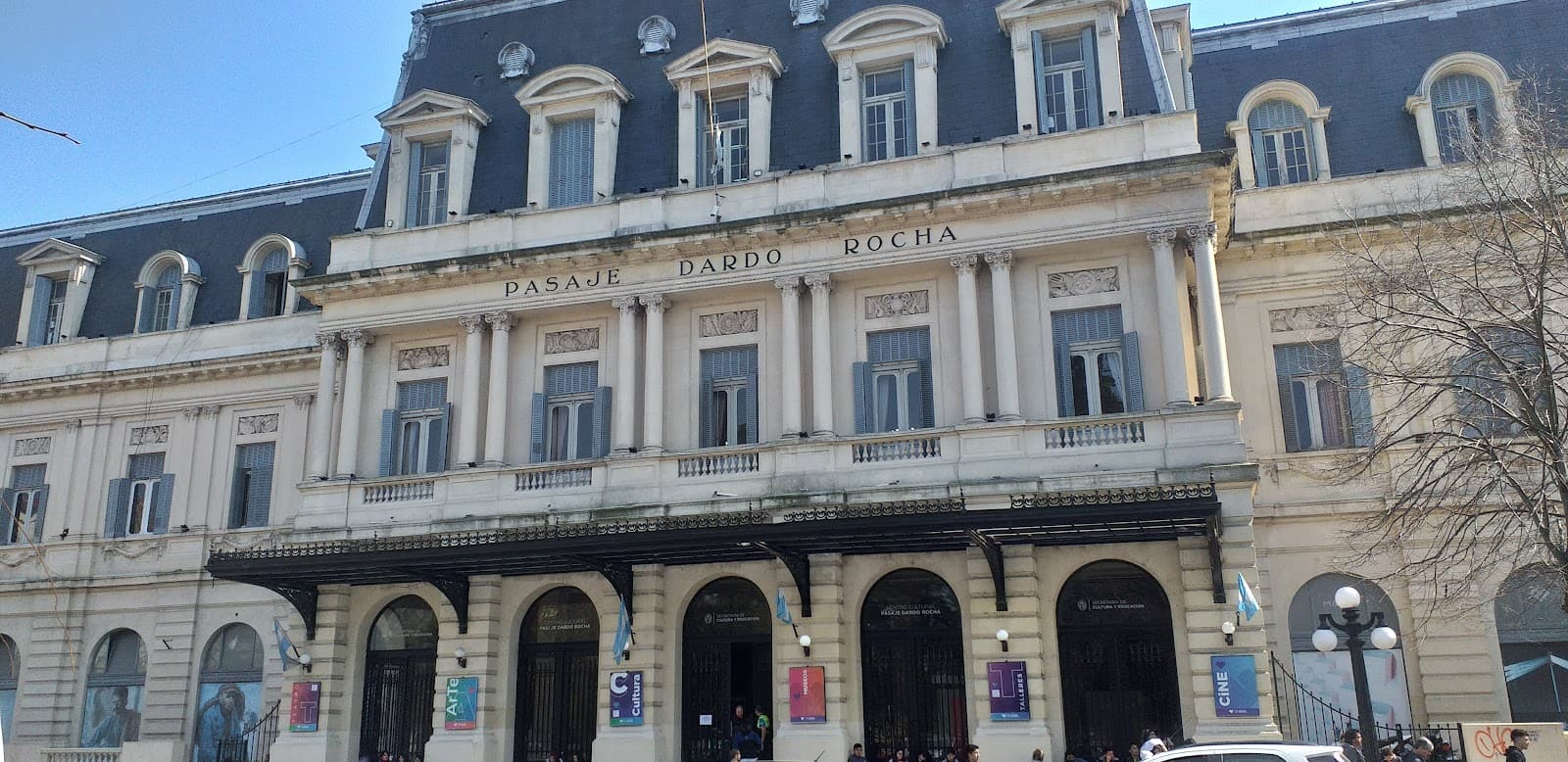 MACLA Contemporary Art Museum - Image 1