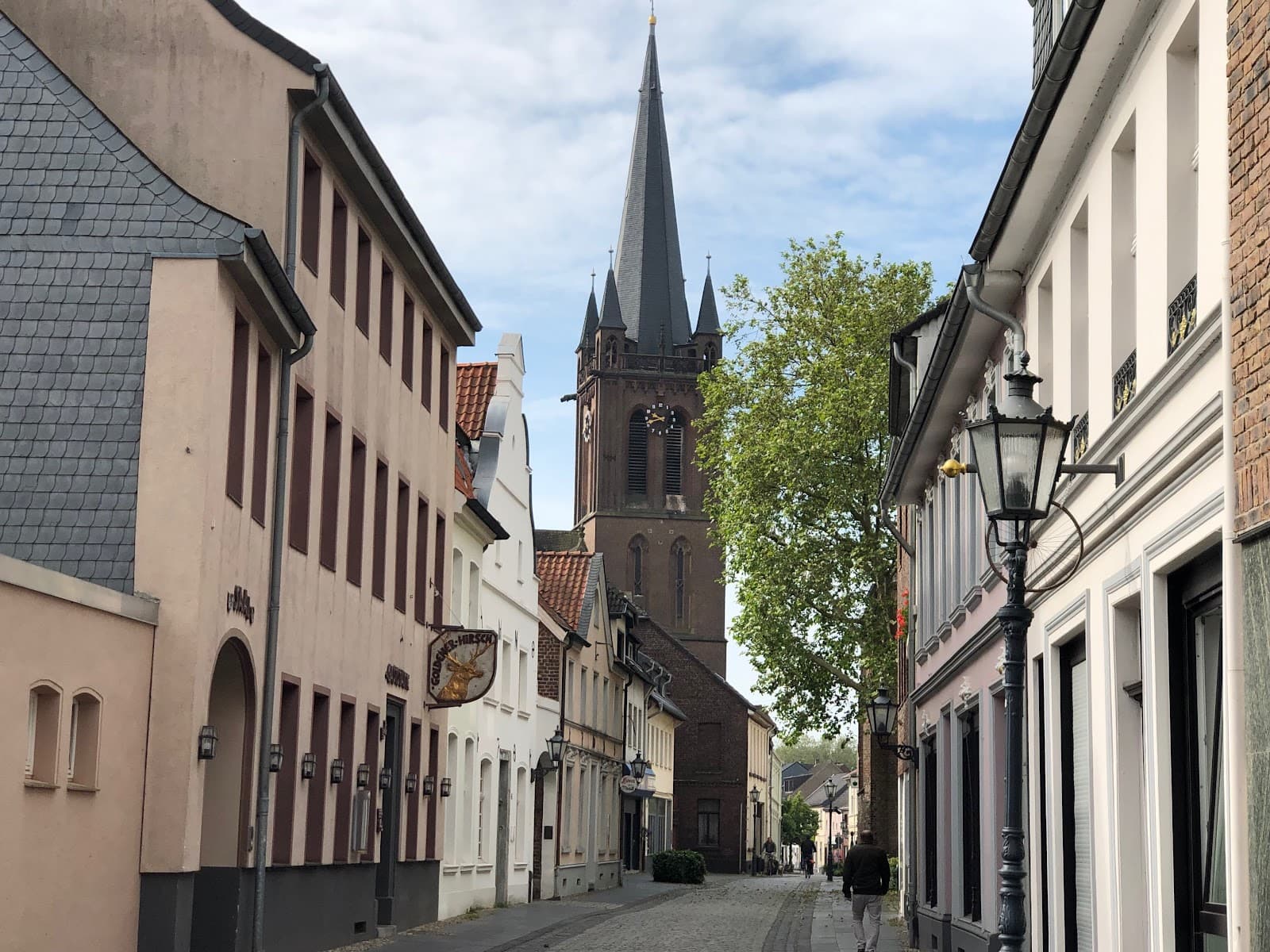 Hüls - Image 1