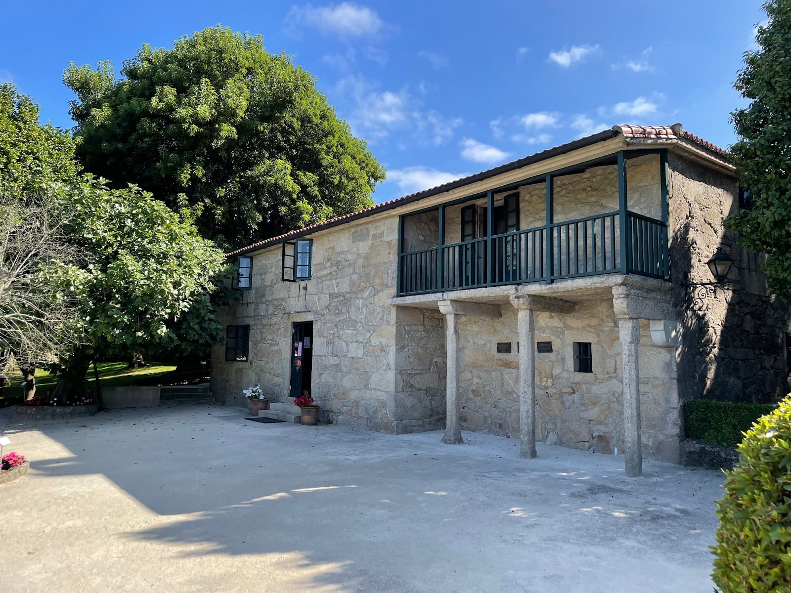 Fundación Rosalía de Castro Casa da Matanza - Image 1