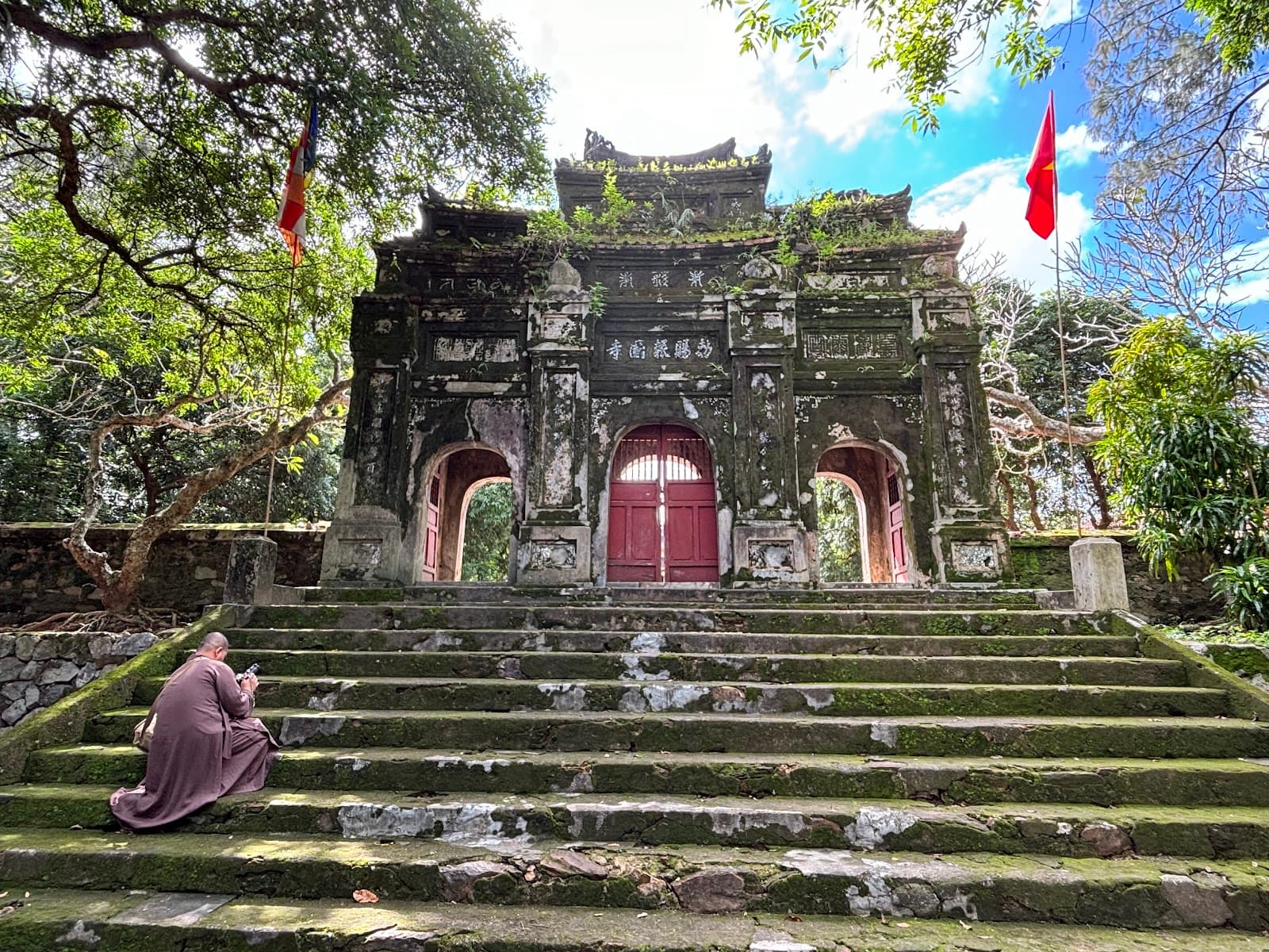 Bao Quoc Pagoda - Image 1