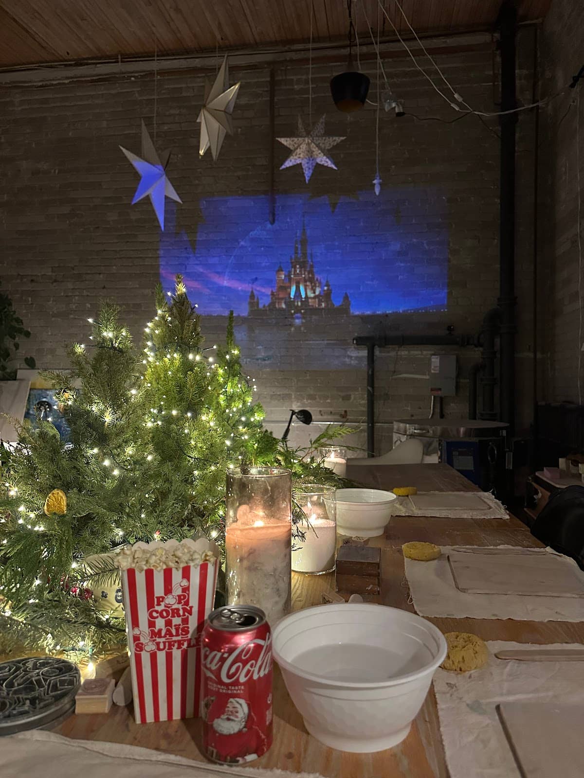 Cozy Studio Ambiance