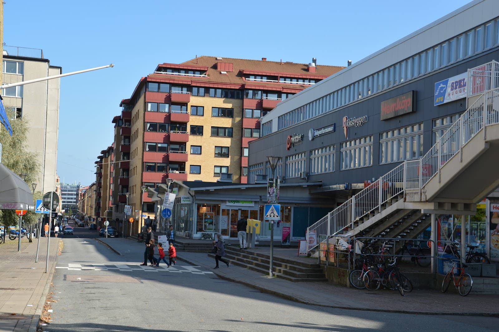 Andra Långgatan Gothenburg - Image 1