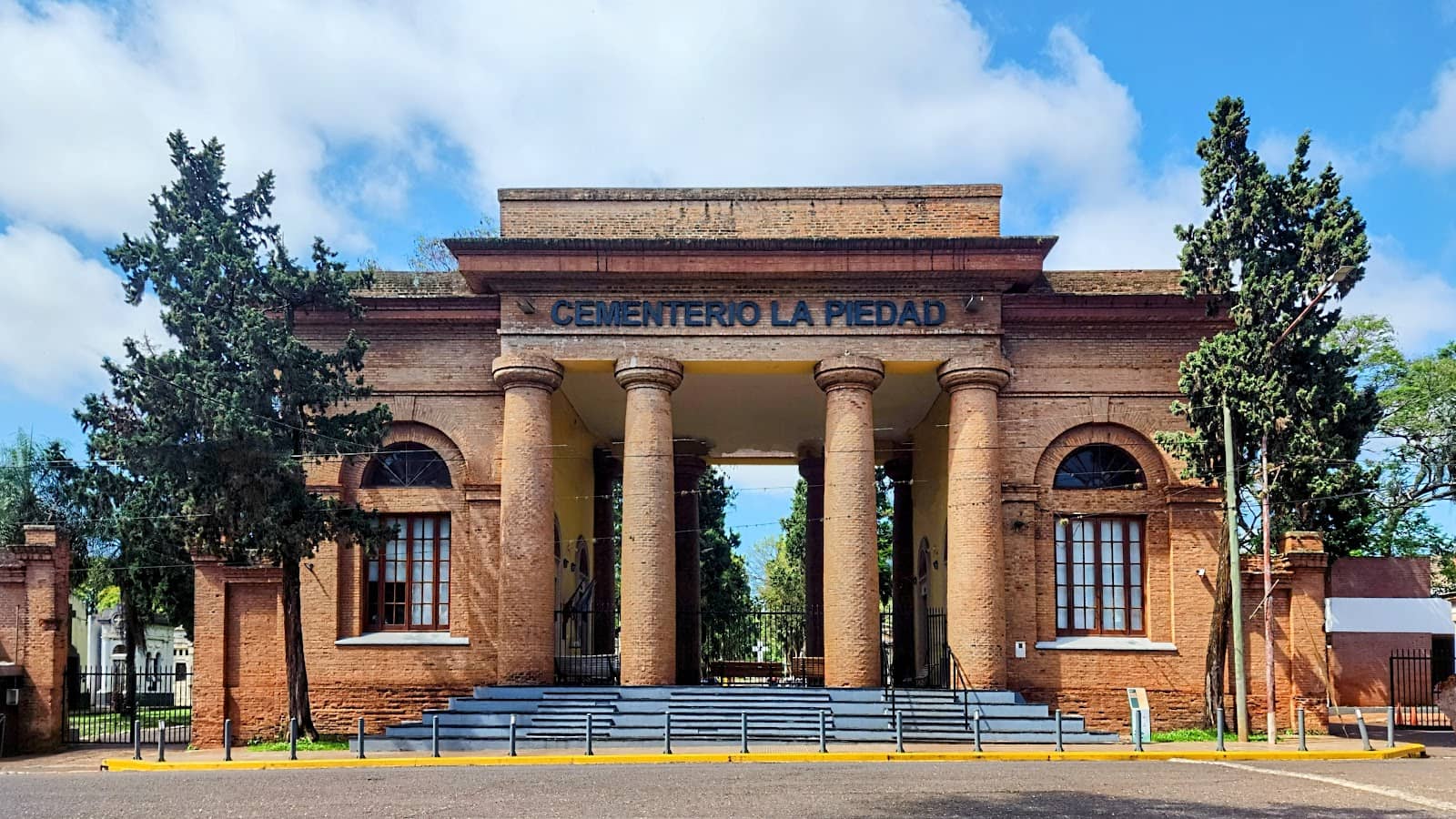 Thematic Guided Tours