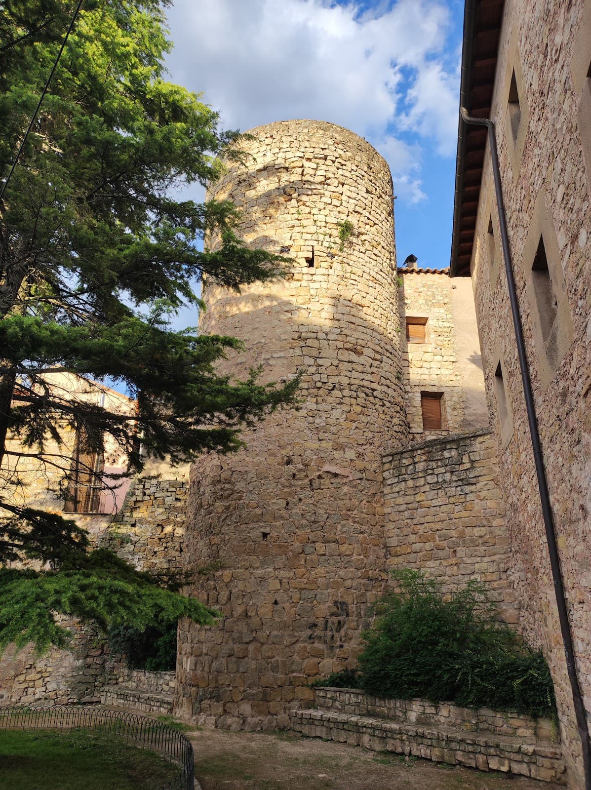 City Walls of Sigüenza - Image 1