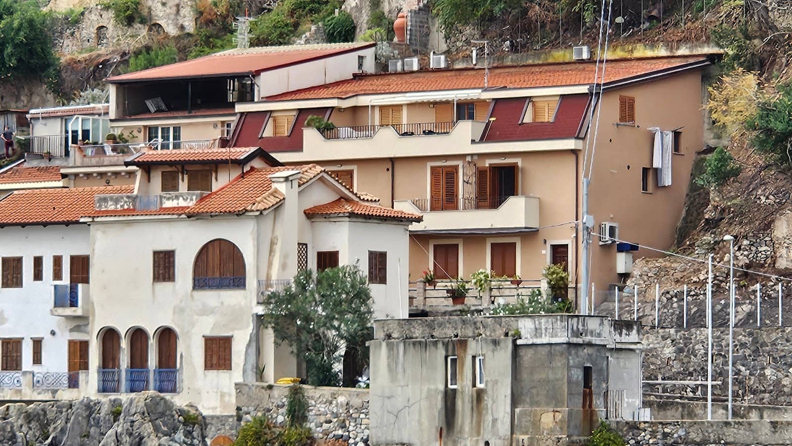 Scilla Beach