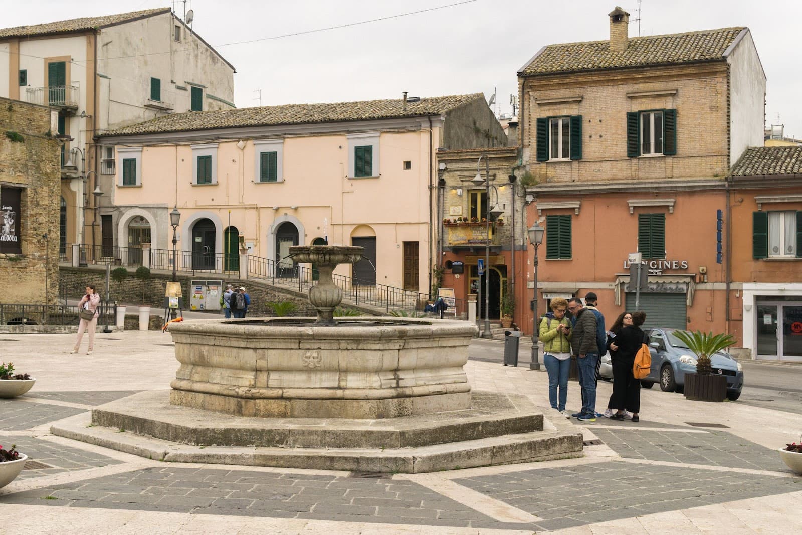 Piazza Barbacani - Image 1