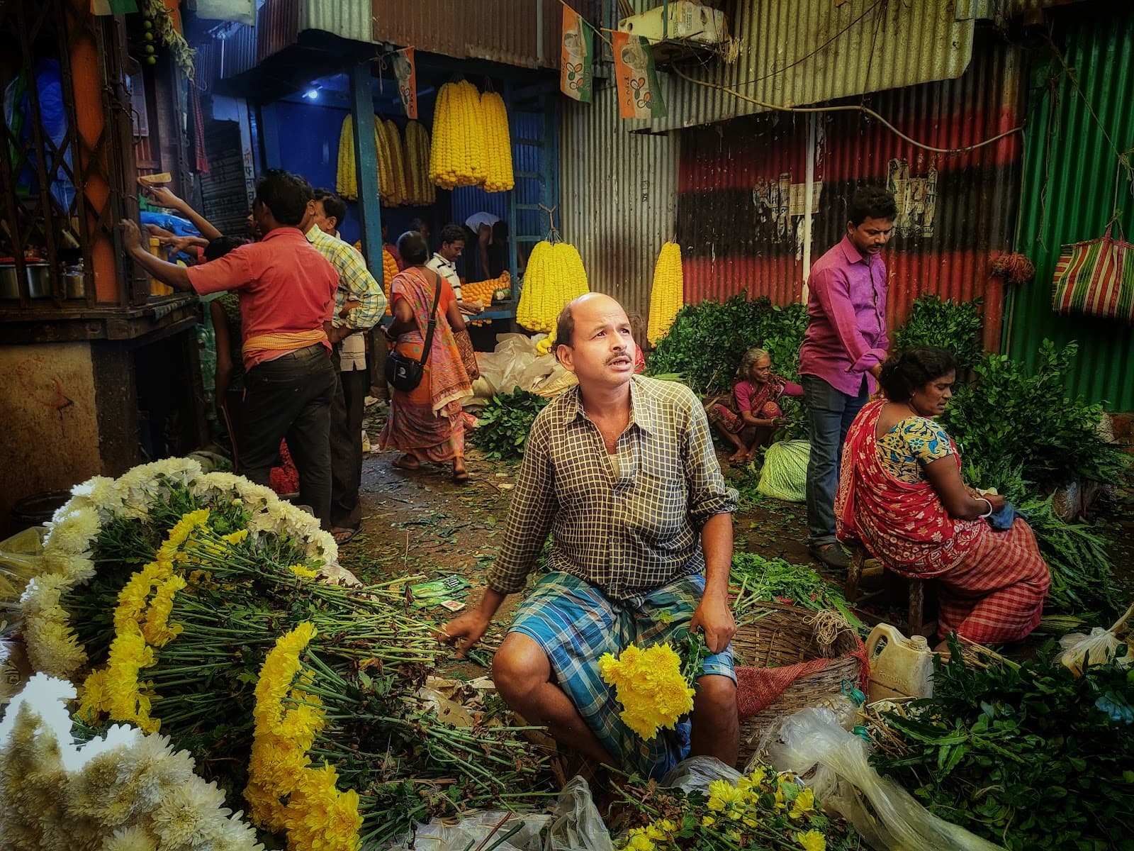 Flower Market New Market Kolkata - Image 1