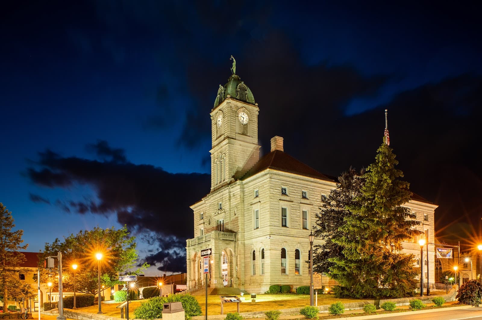 Rockingham County Courthouse - Image 1
