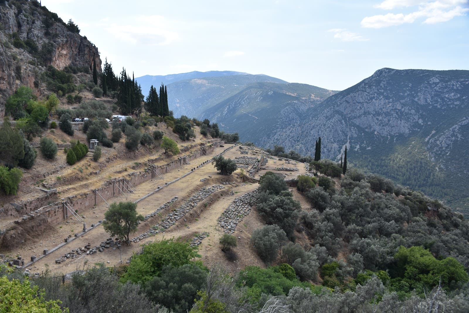 Gymnasium Delphi - Image 1
