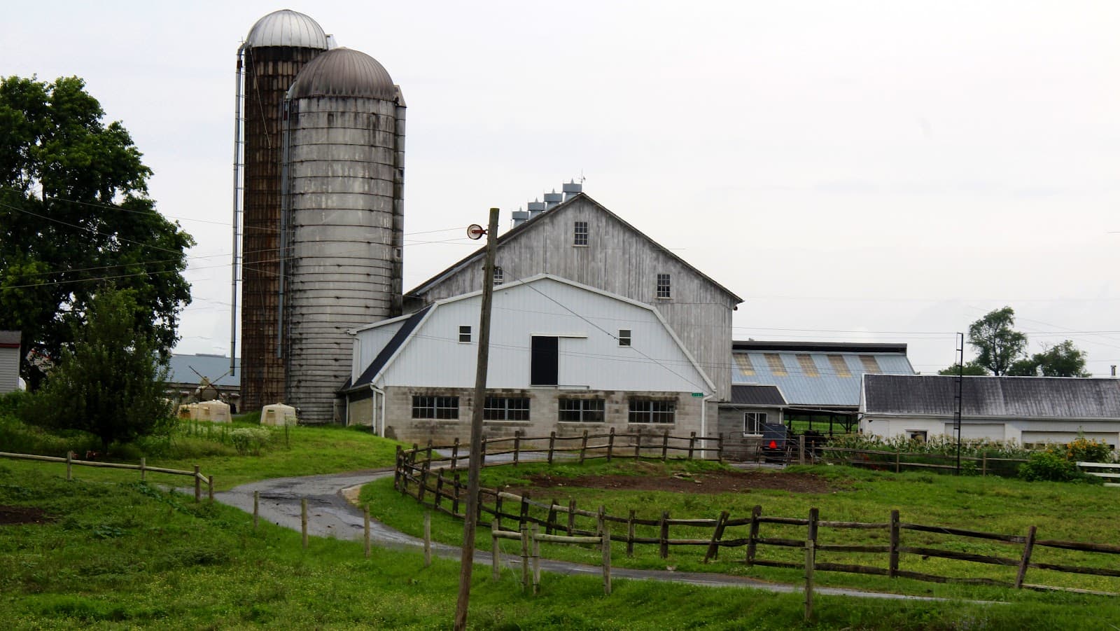 Intercourse Pennsylvania - Image 1