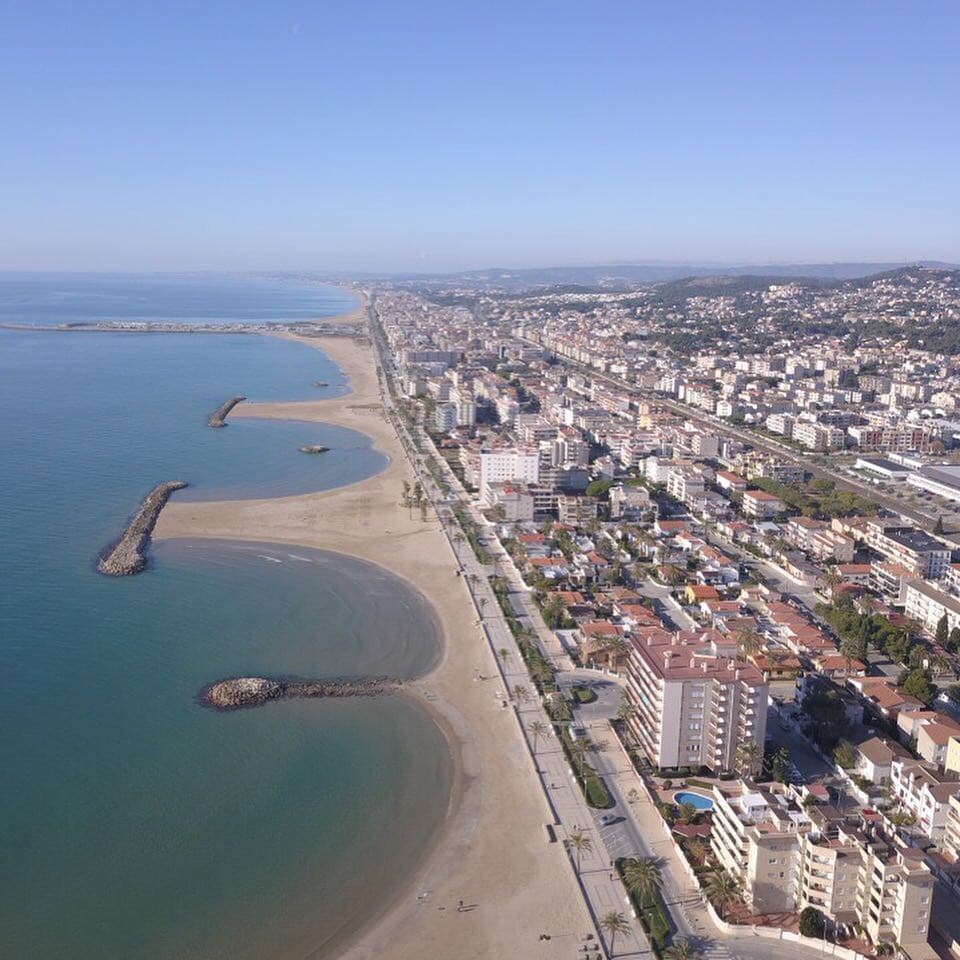 Cunit Beach - Image 1