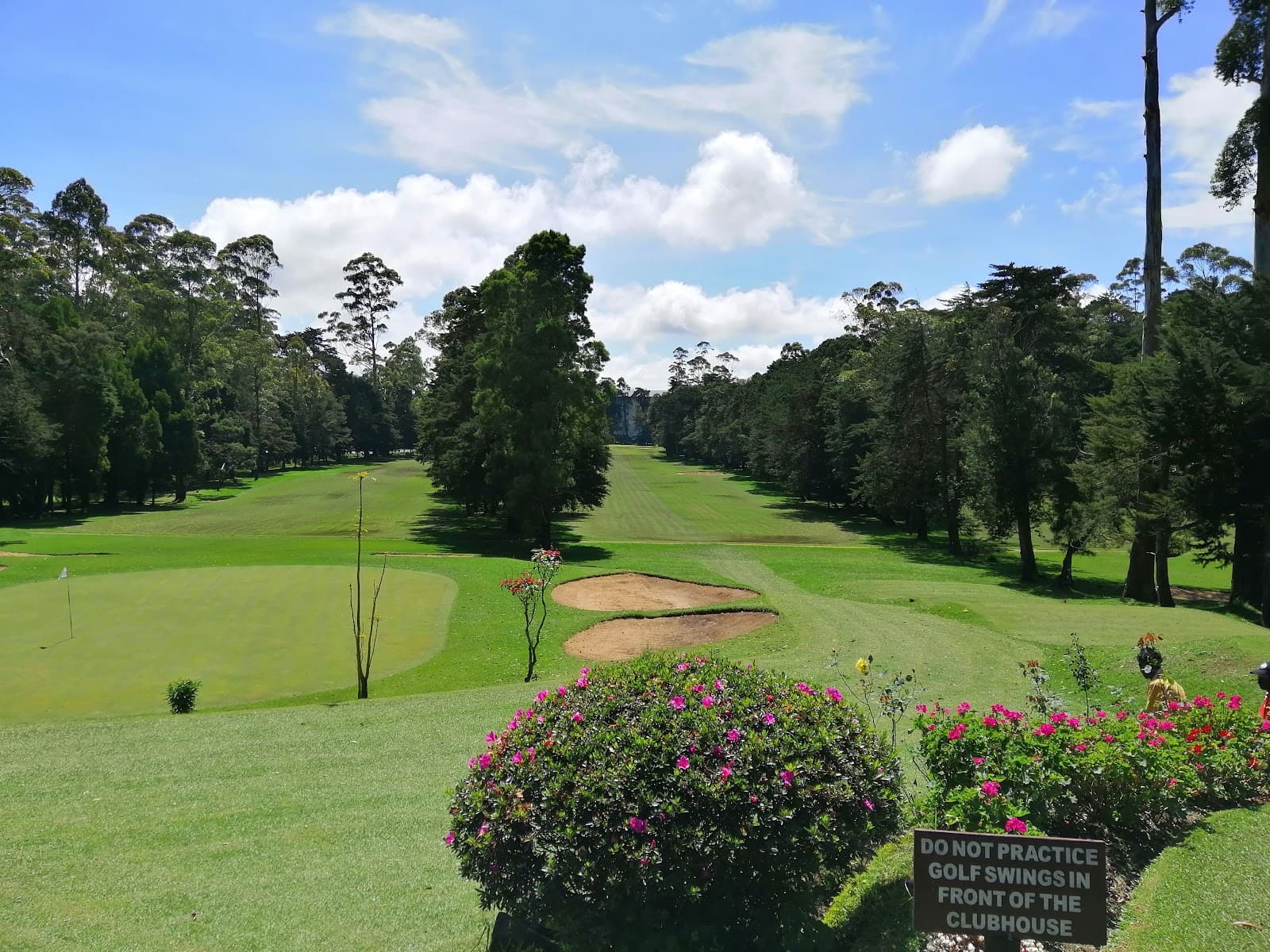 Nuwara Eliya Golf Club - Image 1