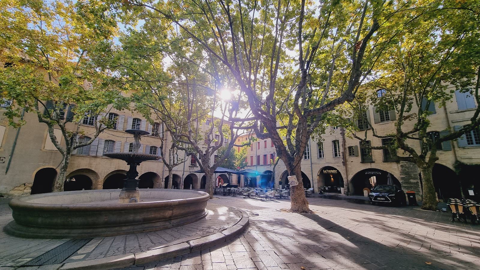 Uzès - Image 1