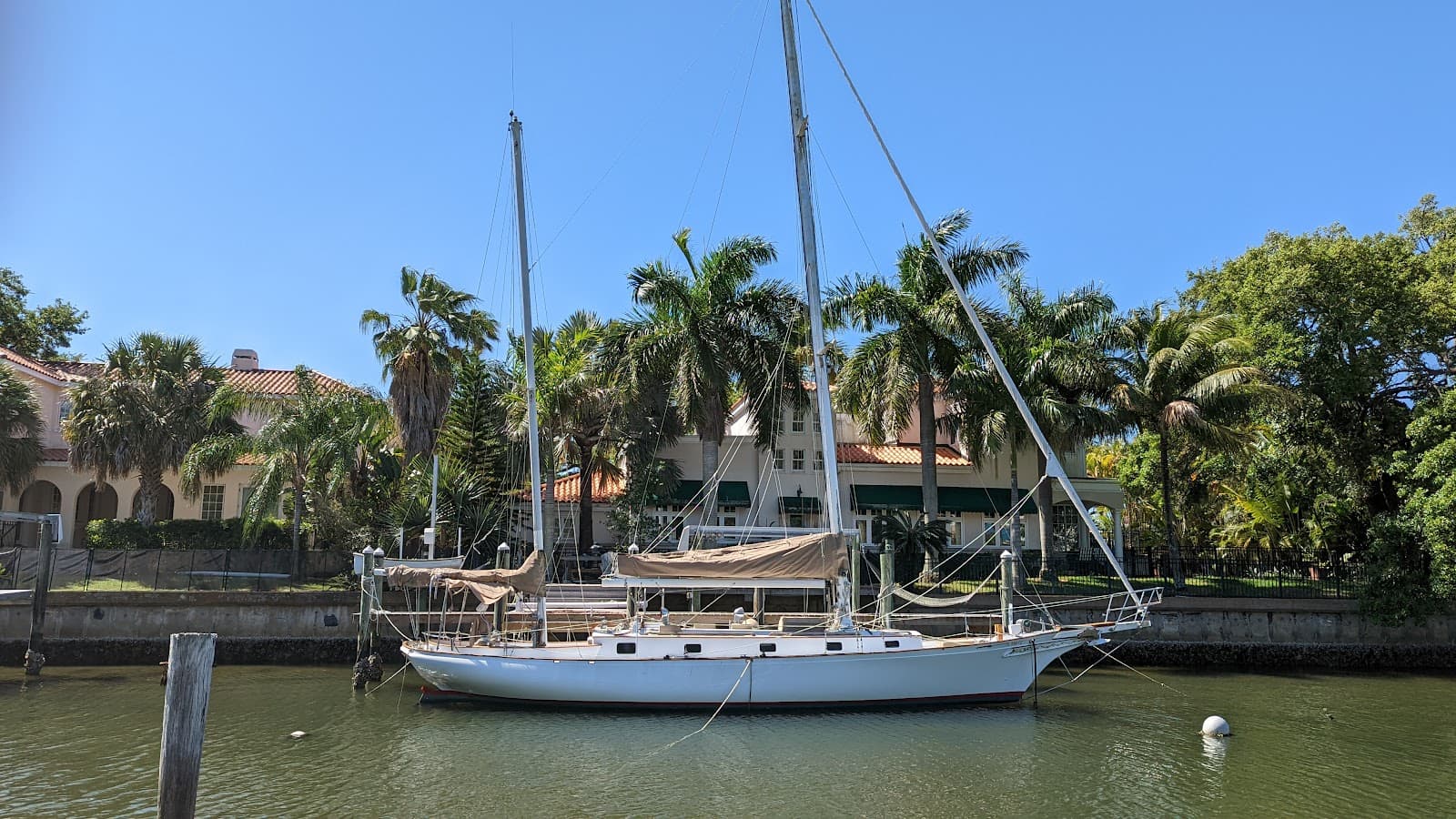 Davis Islands - Image 1