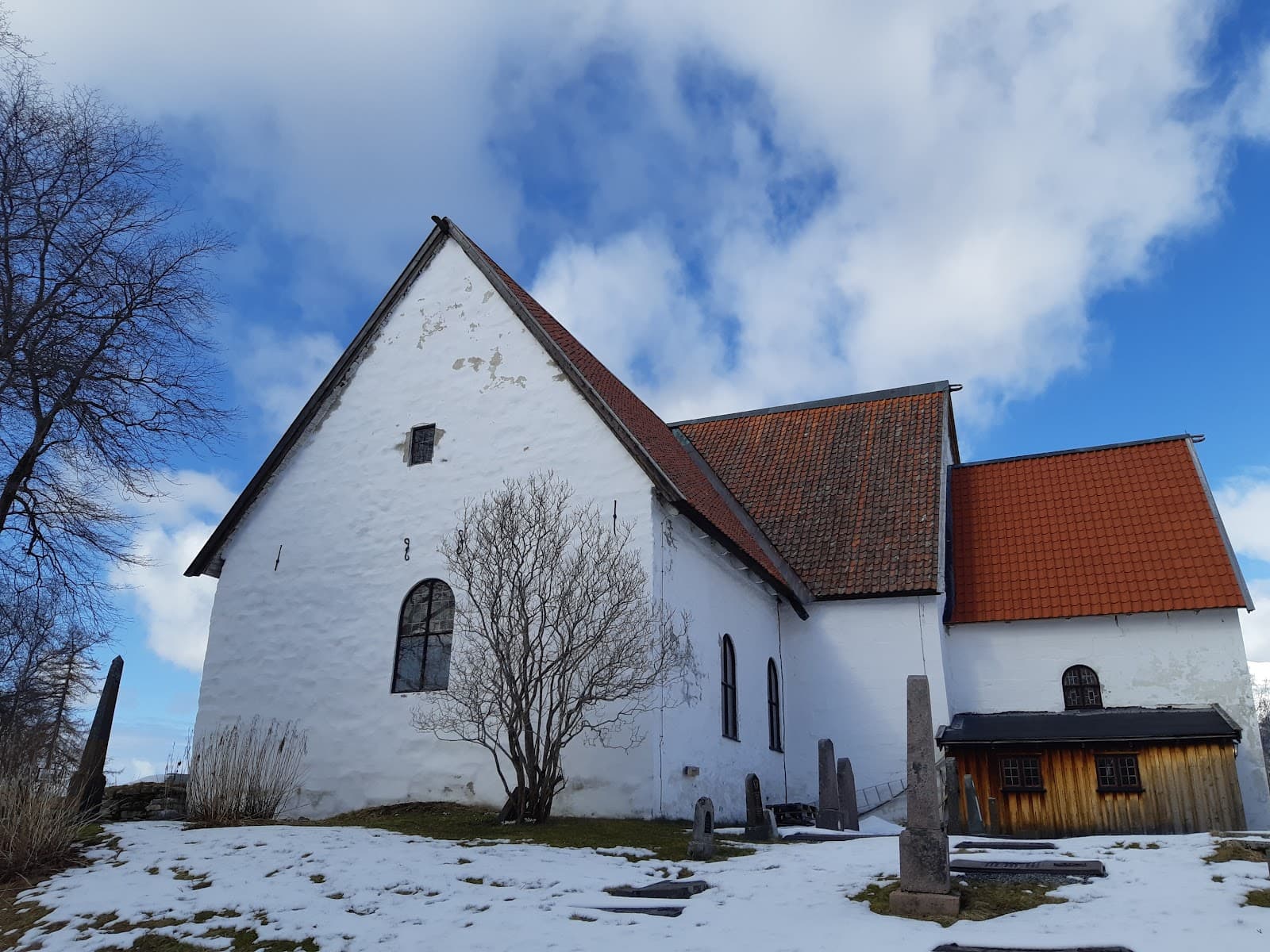Gildeskål Old Church - Image 1