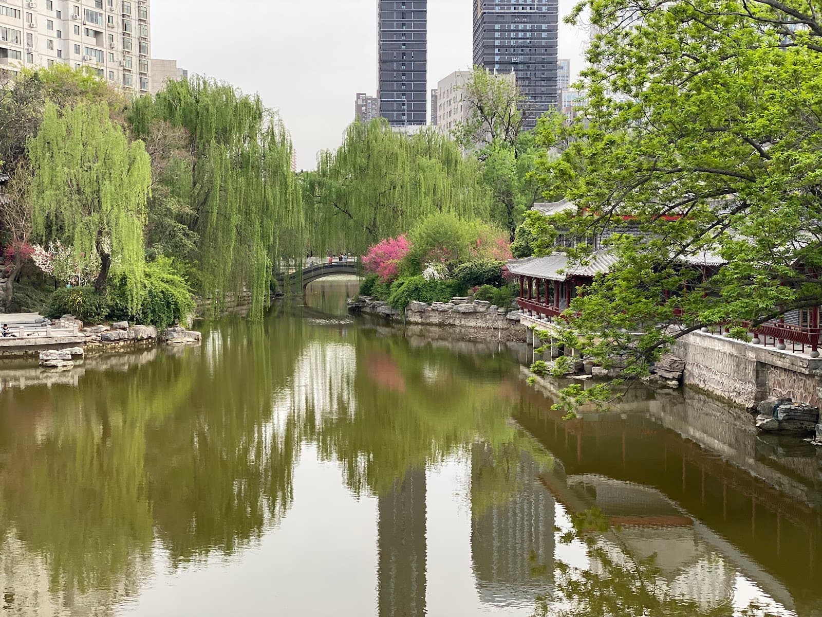 People's Park (Zhengzhou) - Image 1