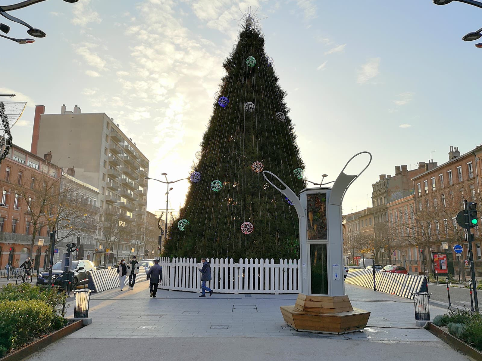 Allées Jean-Jaurès Ramblas - Image 1