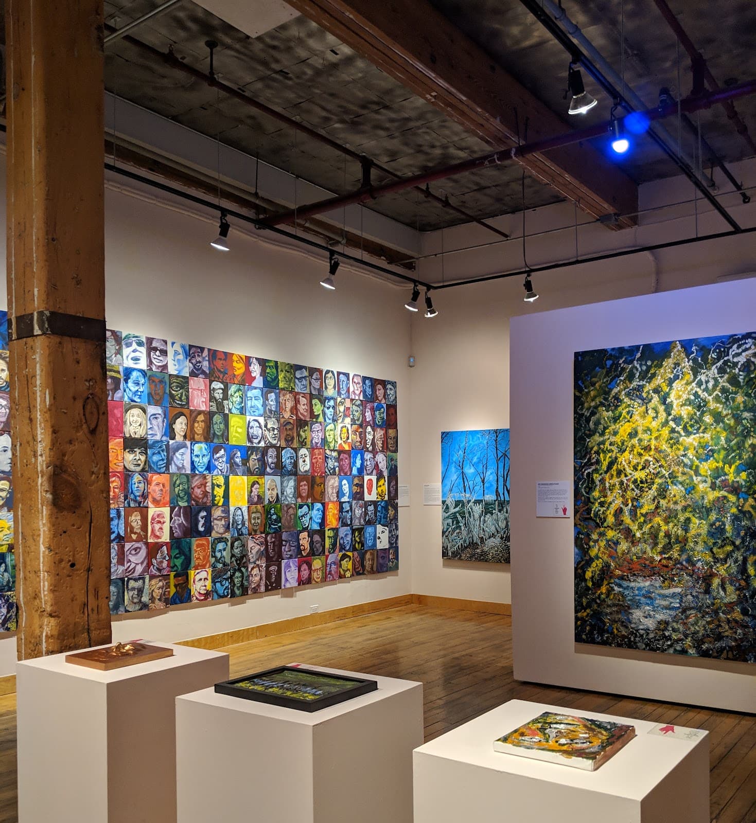 401 Richmond - Image 1