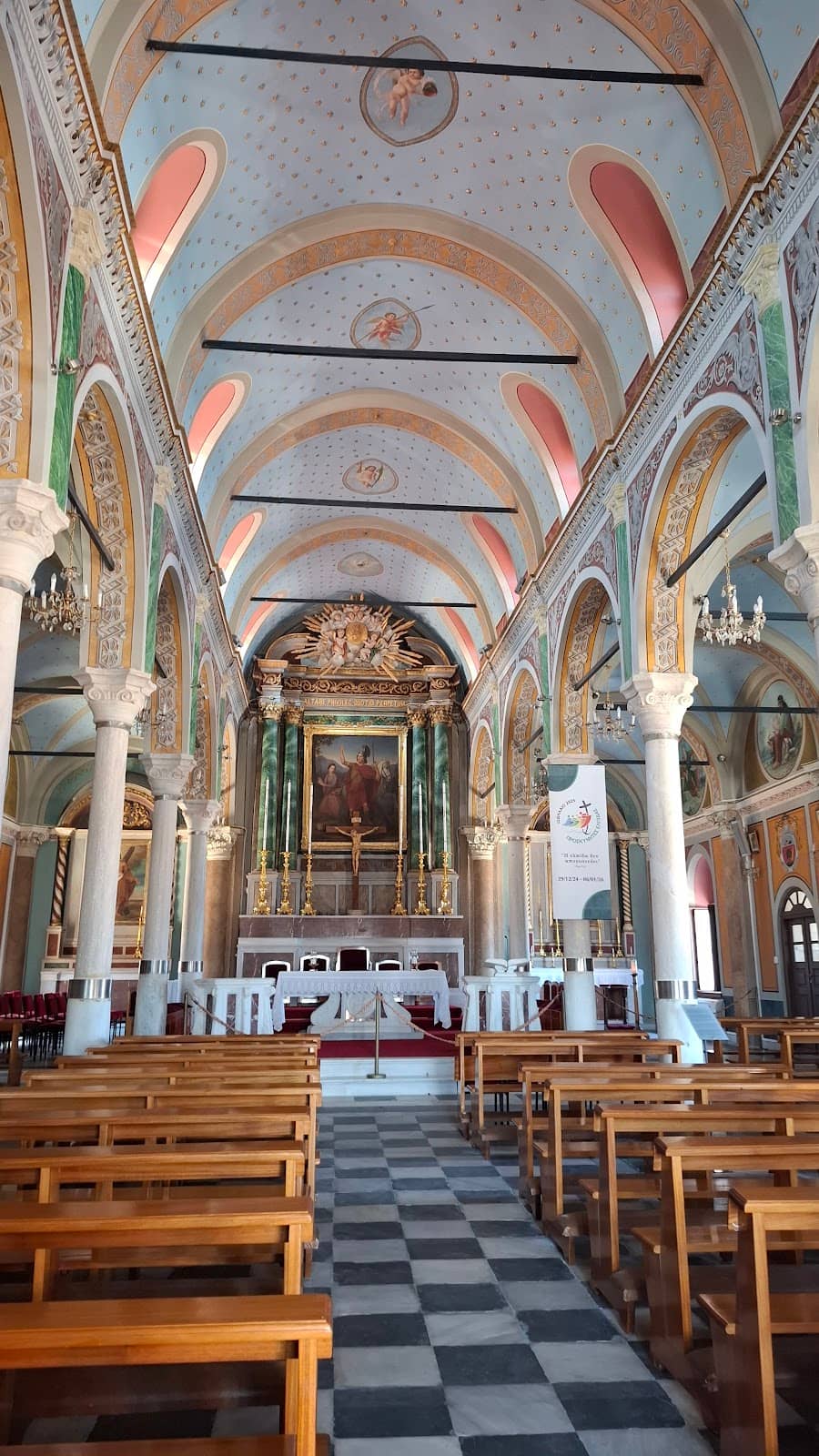 Historic Ano Syros Settlement