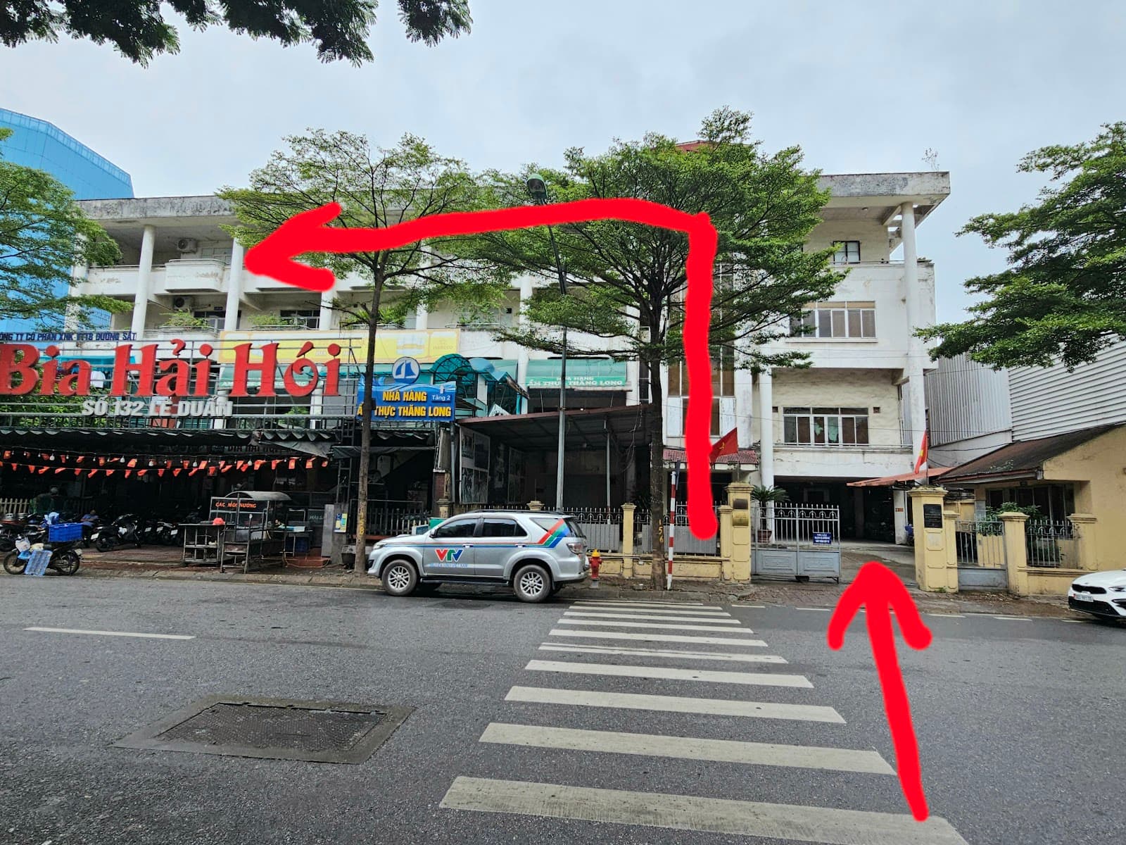 Camera Shop near Train Street - Image 1