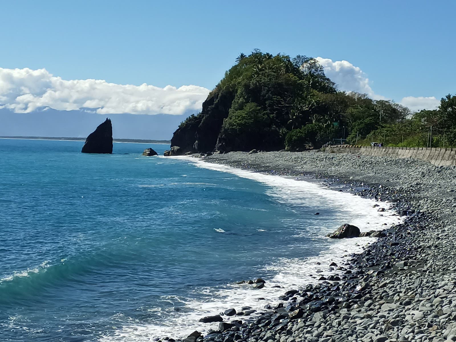 Ampere Beach - Image 1