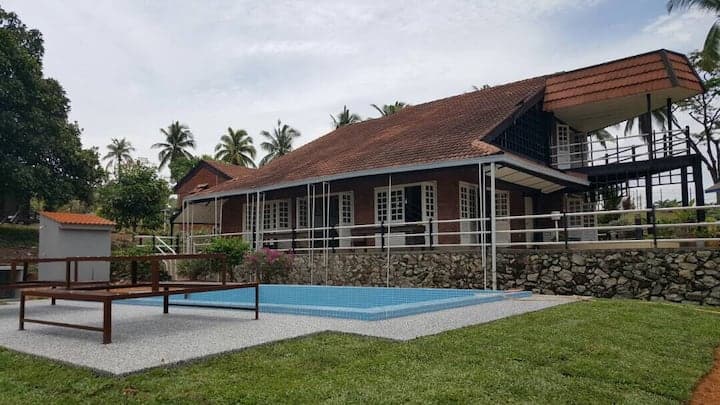 Teluk Pelanduk Beach & Village - Image 1