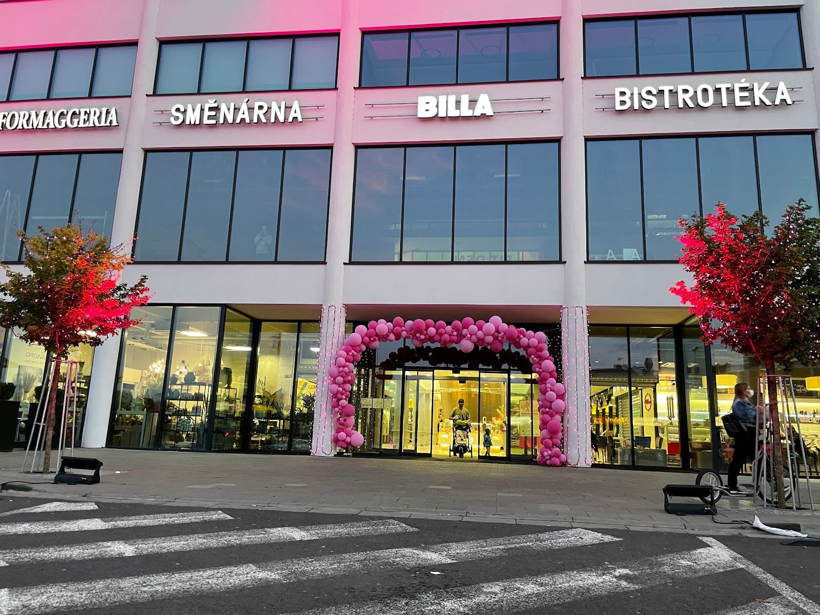 Obchodní dům Zlín (Department Store) - Image 1