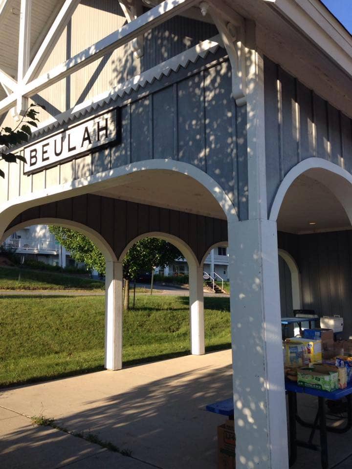 Lighthouse & Beach Access
