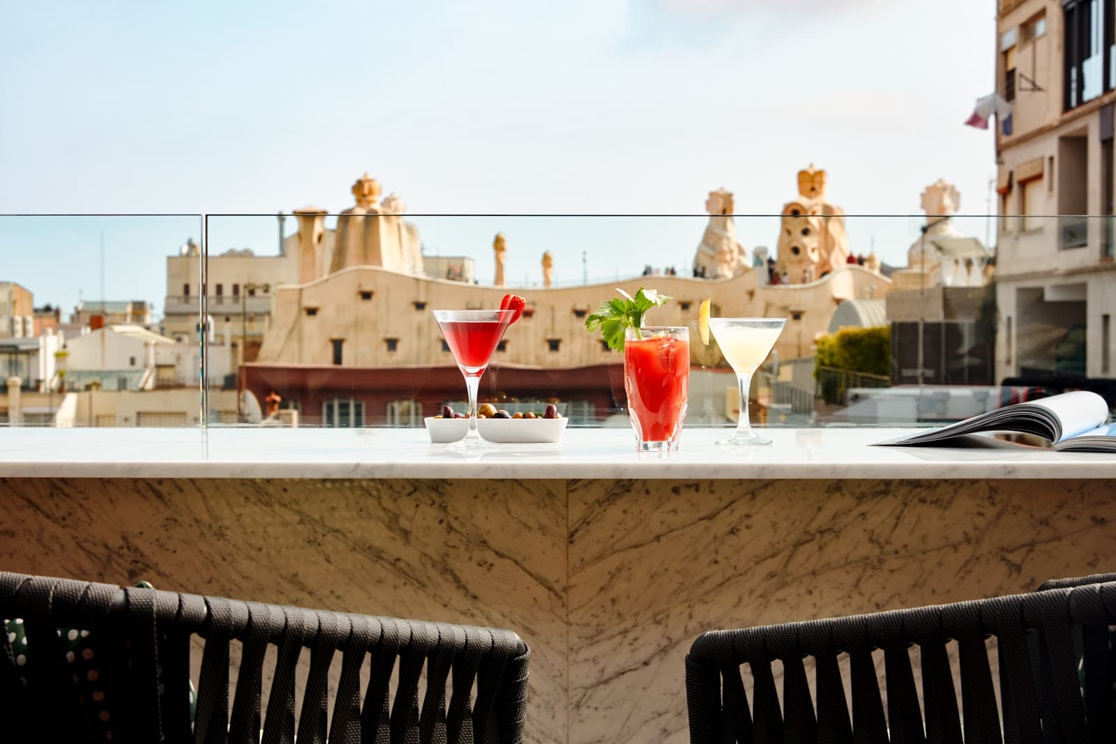 Various rooftop restaurants (e.g., Sky Bar) - Image 1