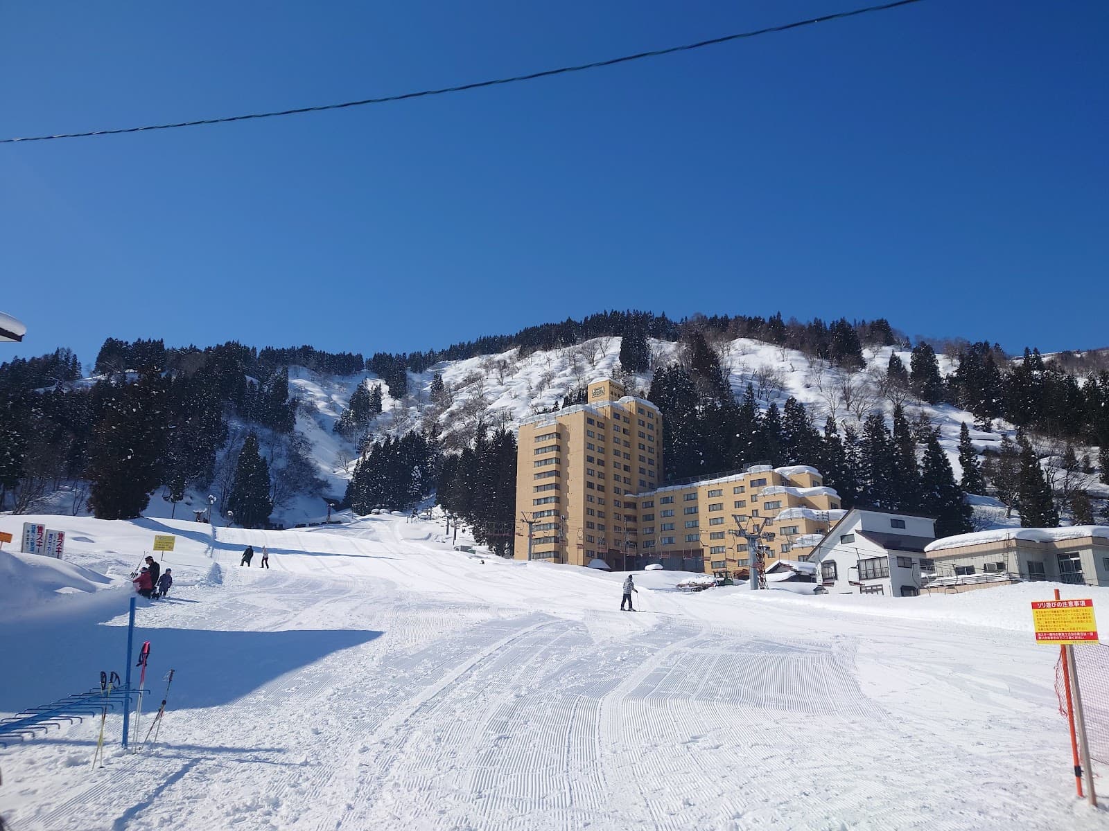 Ipponsugi Ski Resort - Image 1