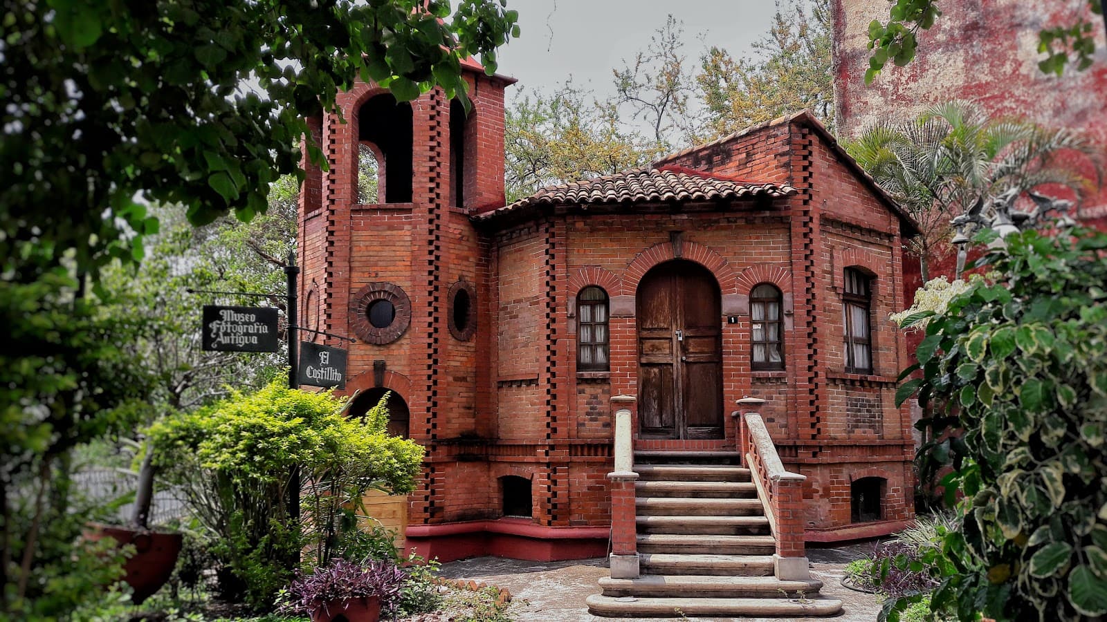 Museo de Fotografía El Castillito Cuernavaca - Image 1