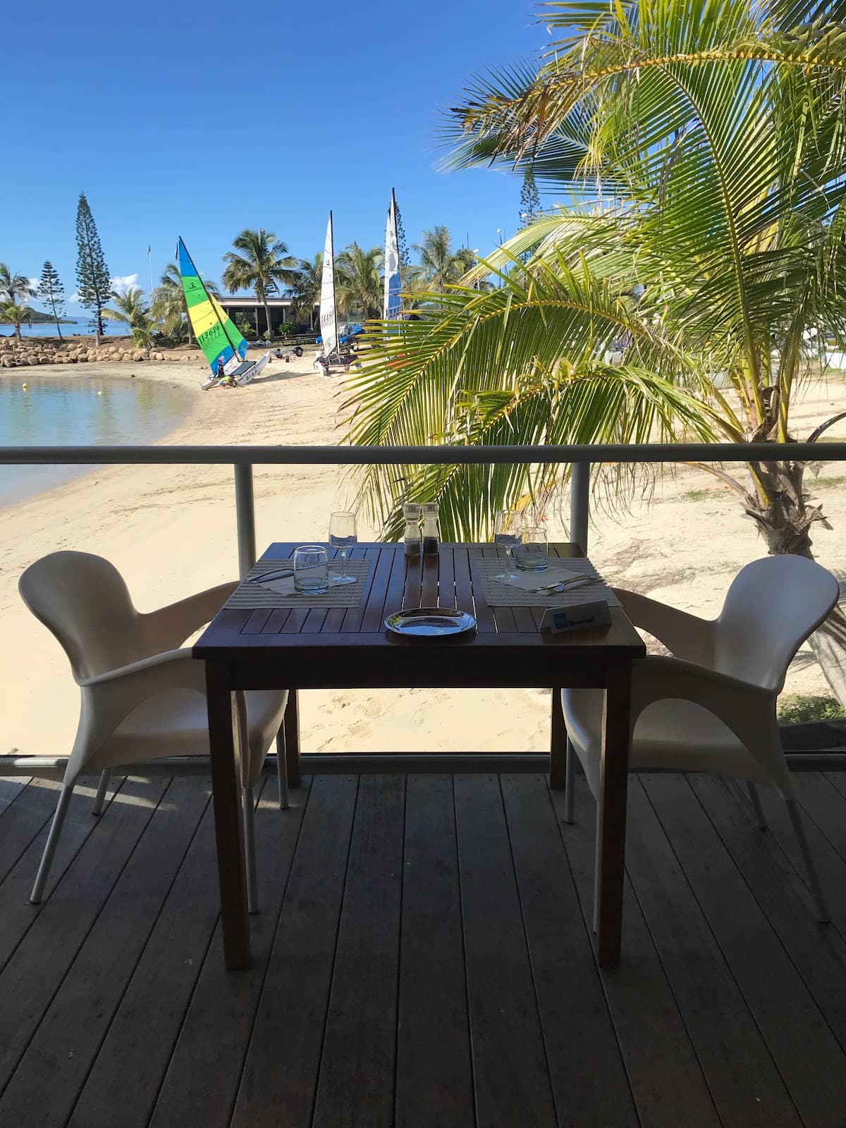 Sophisticated Dining Ambiance