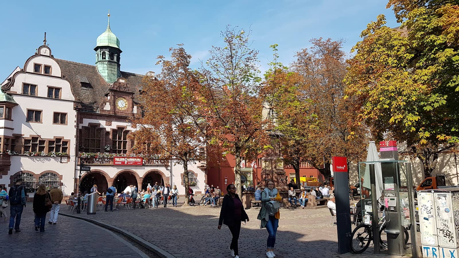 Seasonal Markets & Events