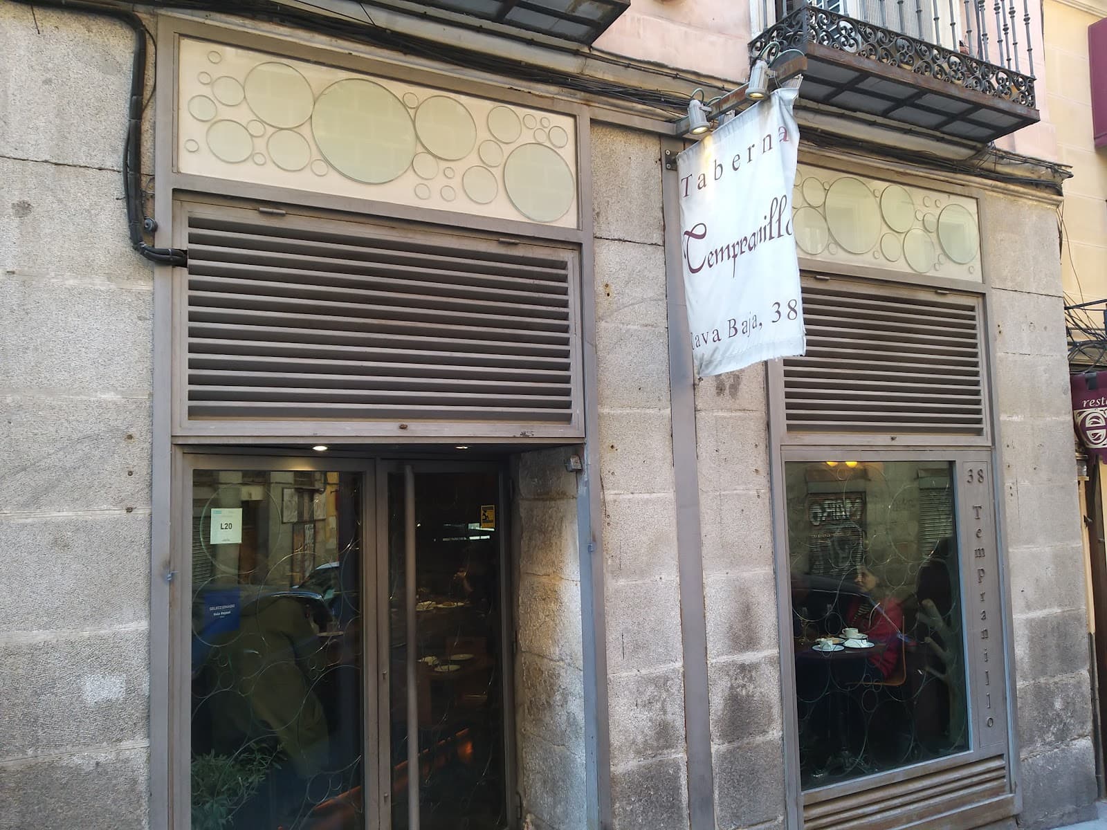 La Taberna El Tempranillo - Image 1