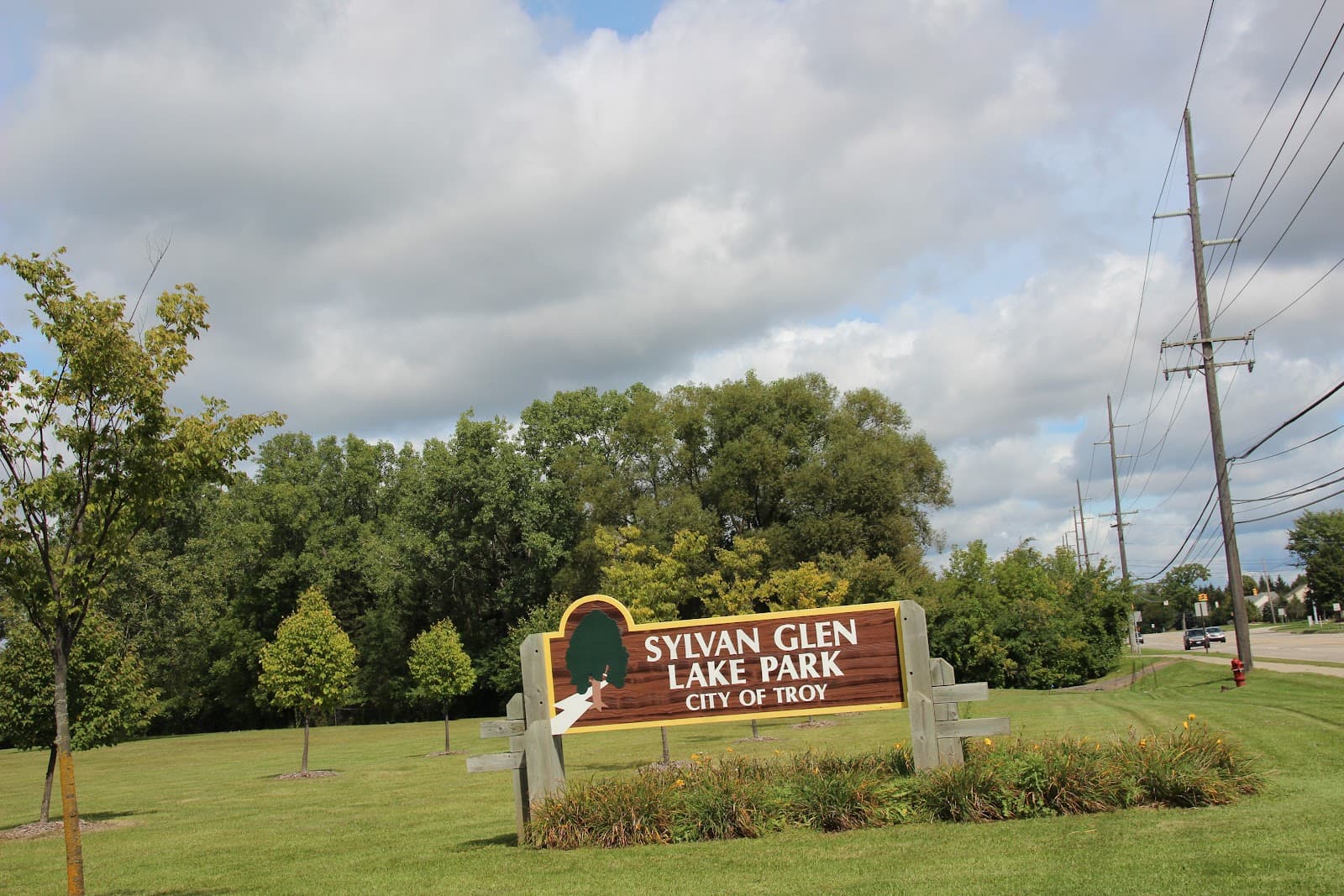 Sylvan Glen Lake Park - Image 1