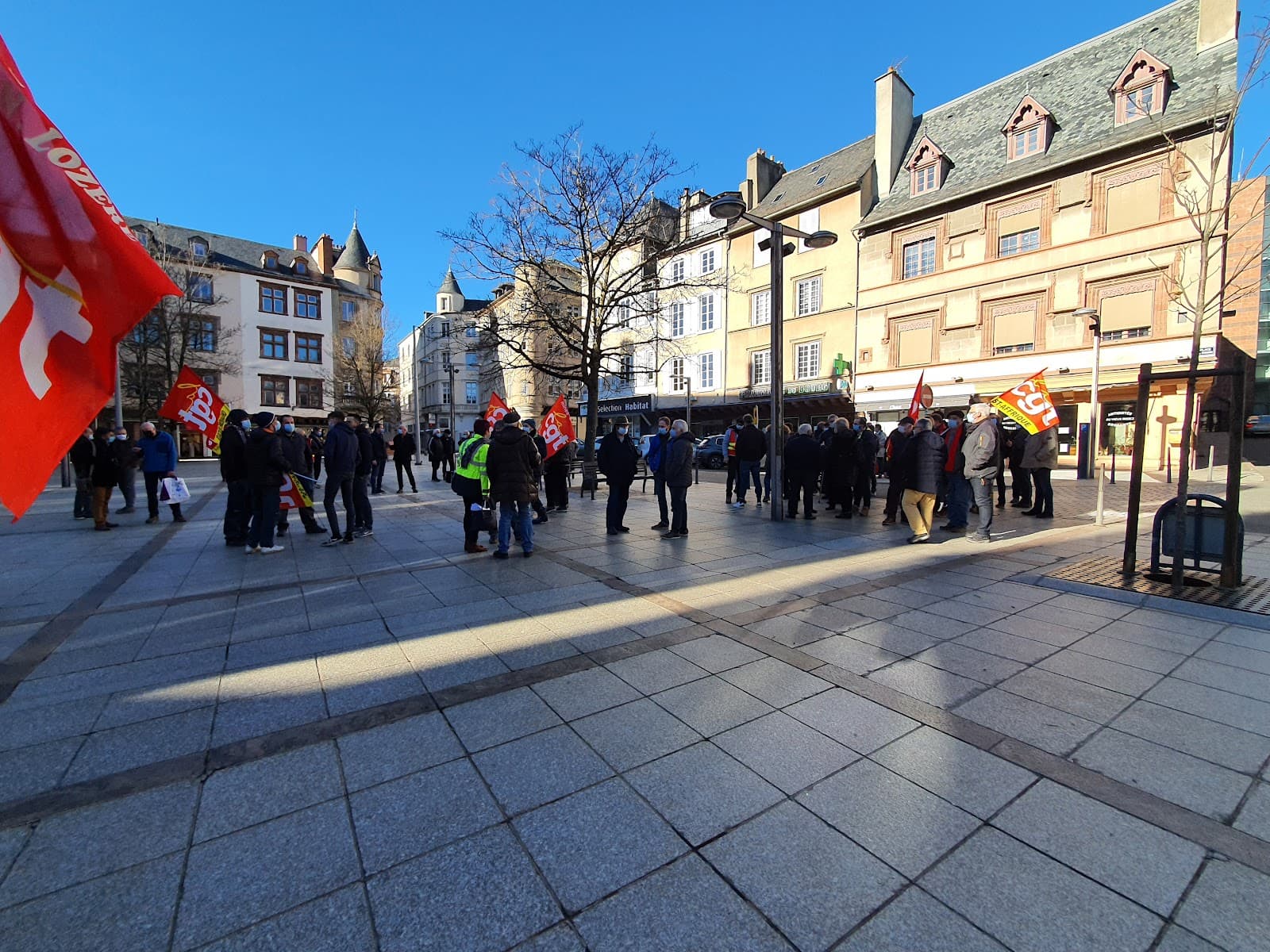 Place du Bourg - Image 1