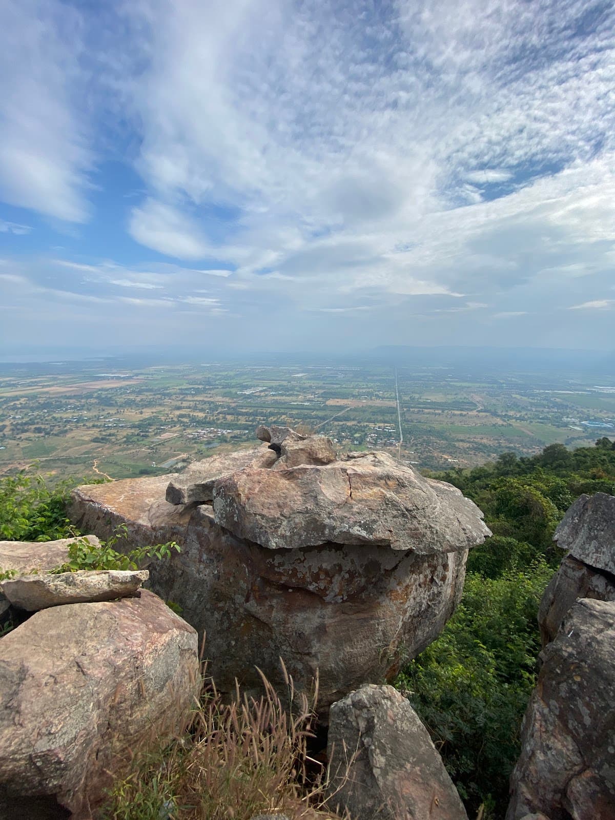 Khao Phraya Doen Thong Viewpoint - Image 1