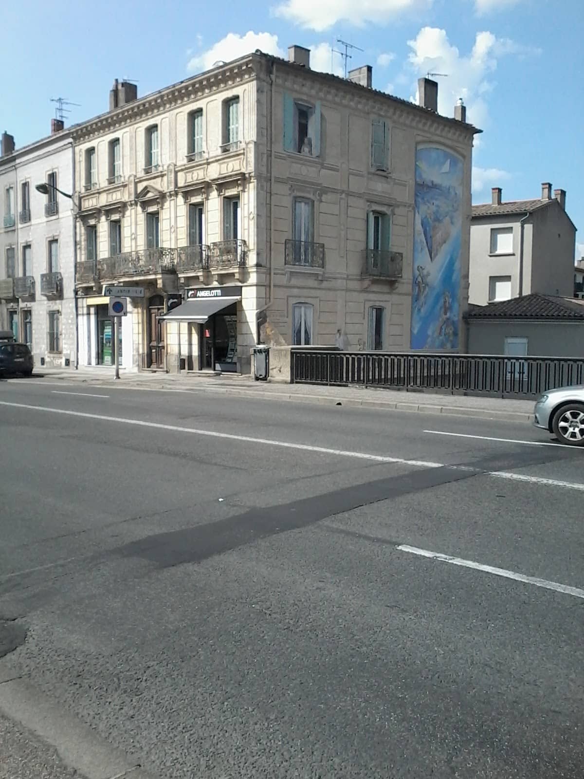 Vertical photo