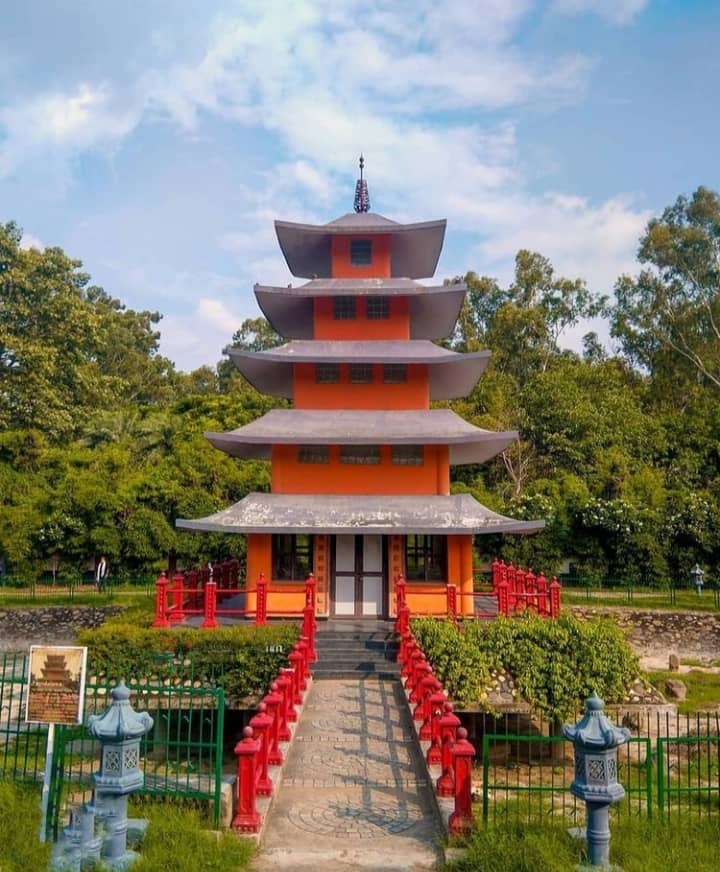 Buddha Statue & Water Features