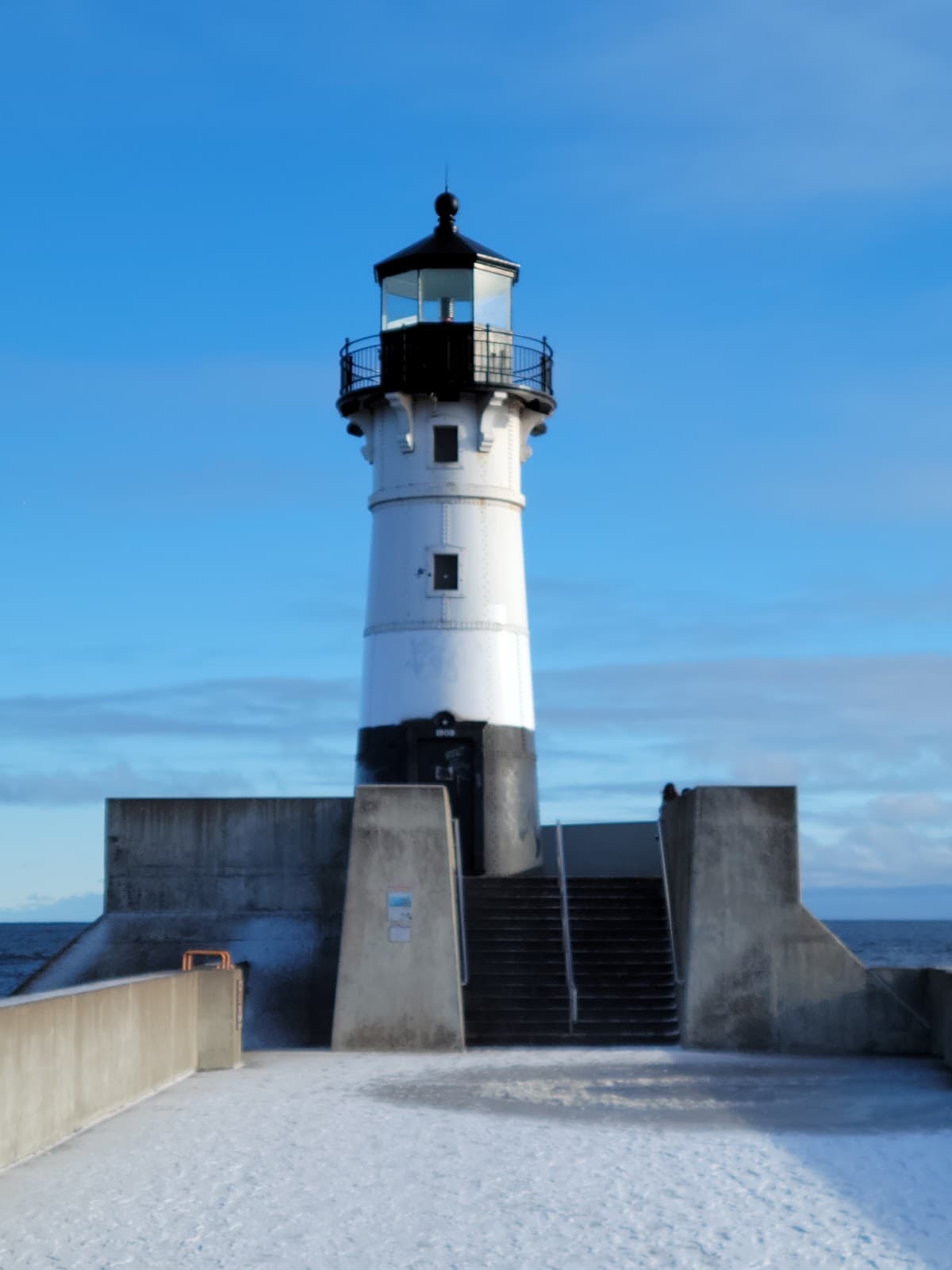 Duluth Ship Canal Piers and Lighthouses - Image 1